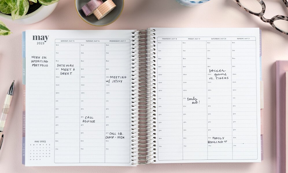 How to Stay Organized at Work Using The Lifeplanner